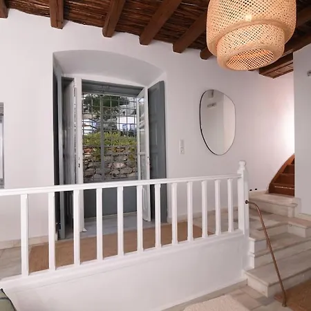 Mansion Veranda Villa